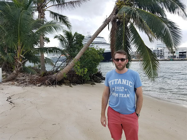 Titanic Swim Team - Men's T-Shirt-CruiseHabit